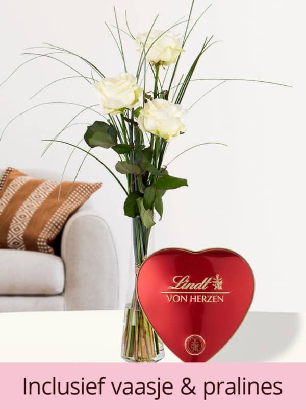 Drie witte rozen inclusief glasvaas en Lindt hart bezorgen