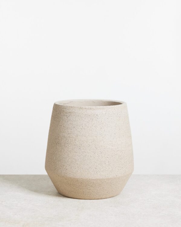 Hubert Pot Taupe bezorgen via PLNTS
