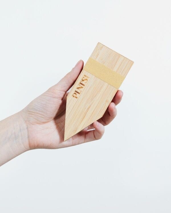 PLNTS Houten Labels bezorgen via PLNTS