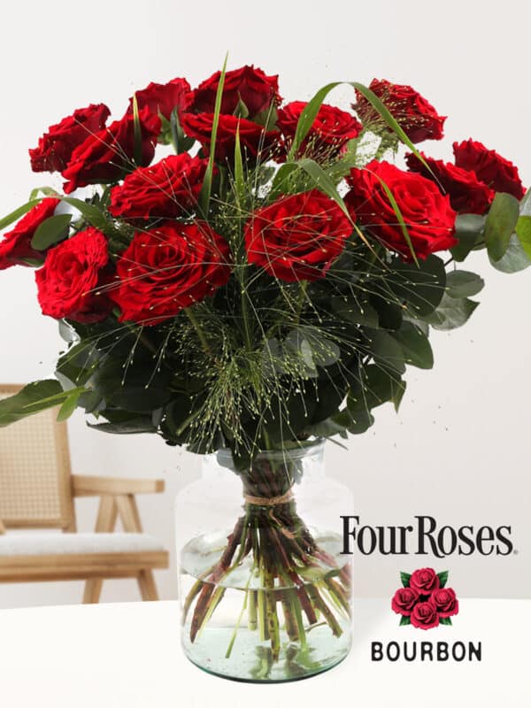 Rood rozenboeket met panicum en eucalyptus bezorgen