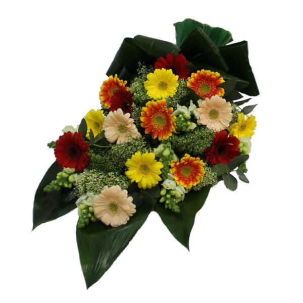 Rouwboeket diverse Gerbera's met een aanvulling witte bloemen bezorgen via Rouwboeket