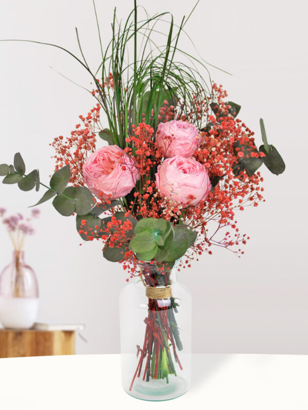 Roze-rood long life boeket inclusief vaasje | 30 cm bezorgen
