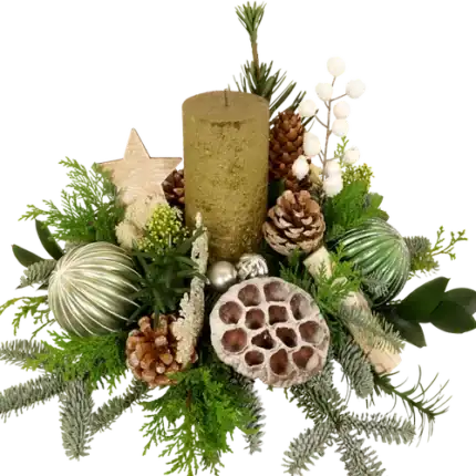 Kerststuk dikke kaars groen zilver glitter